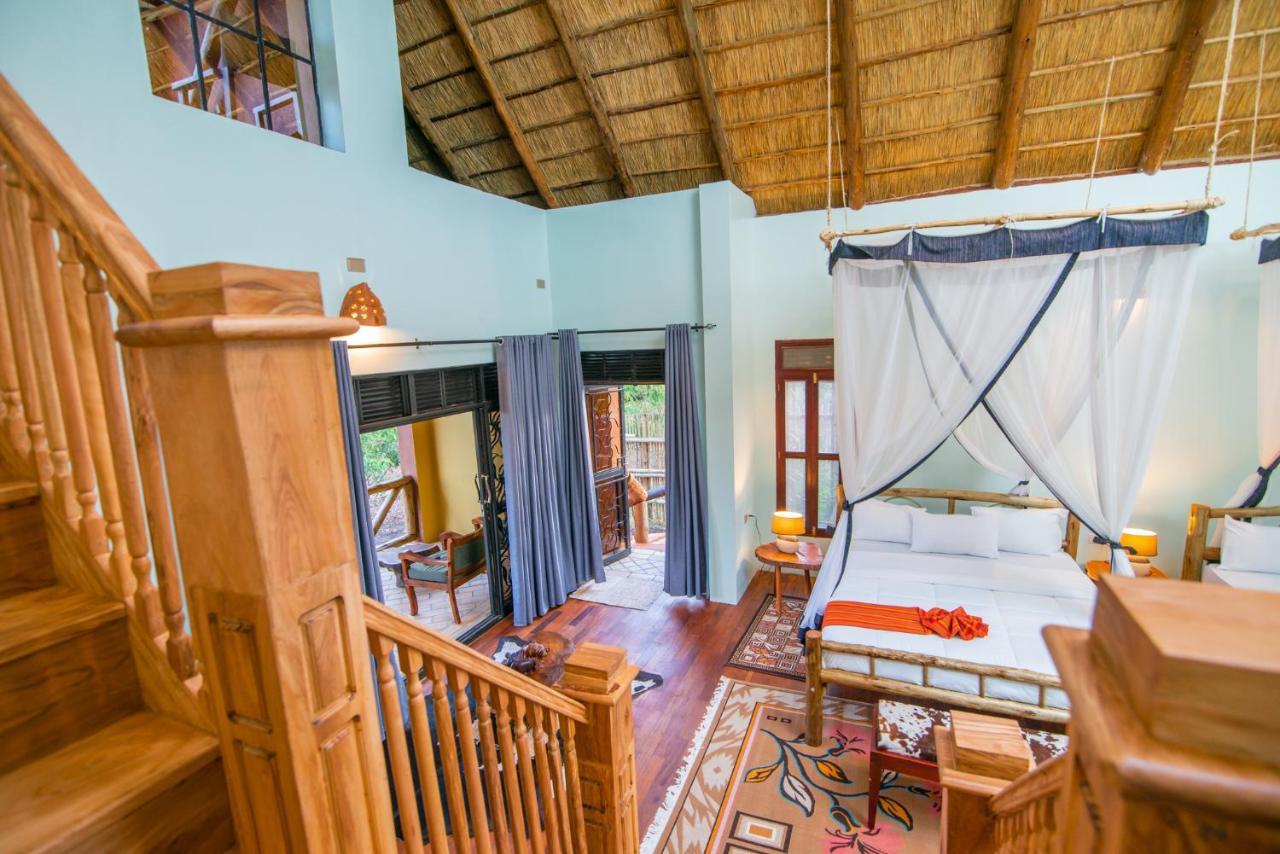 Buffalo Safari Lodge Katunguru Exterior photo