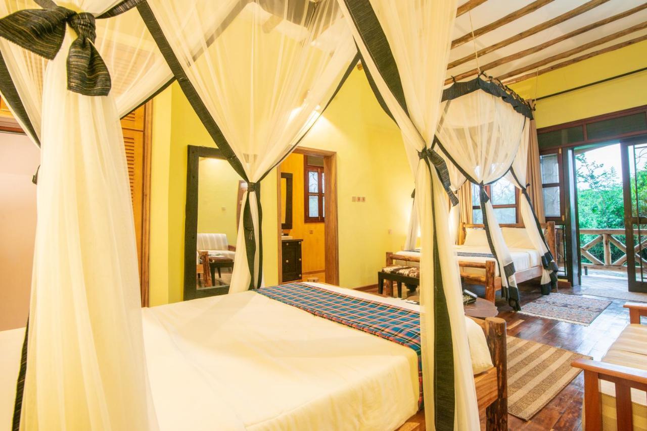 Buffalo Safari Lodge Katunguru Exterior photo