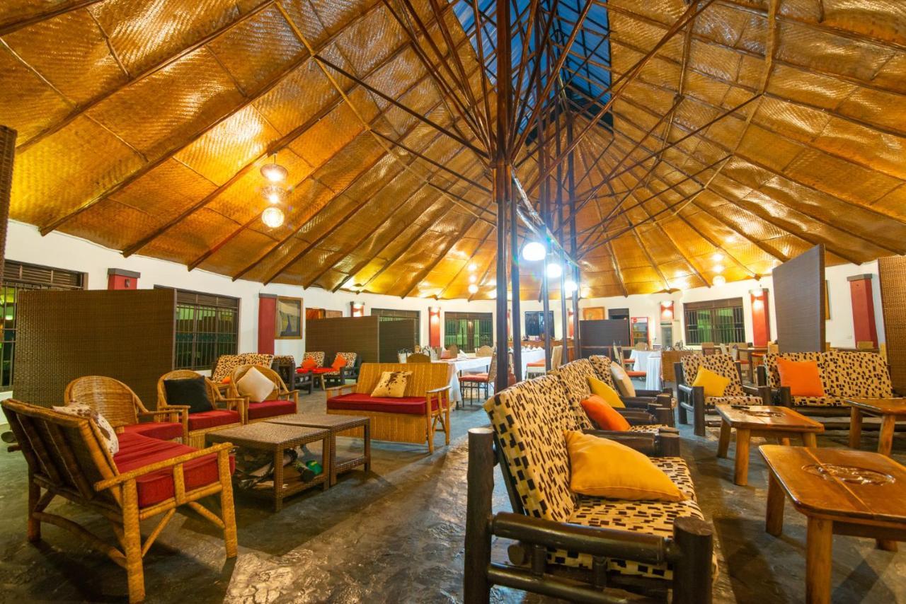 Buffalo Safari Lodge Katunguru Exterior photo