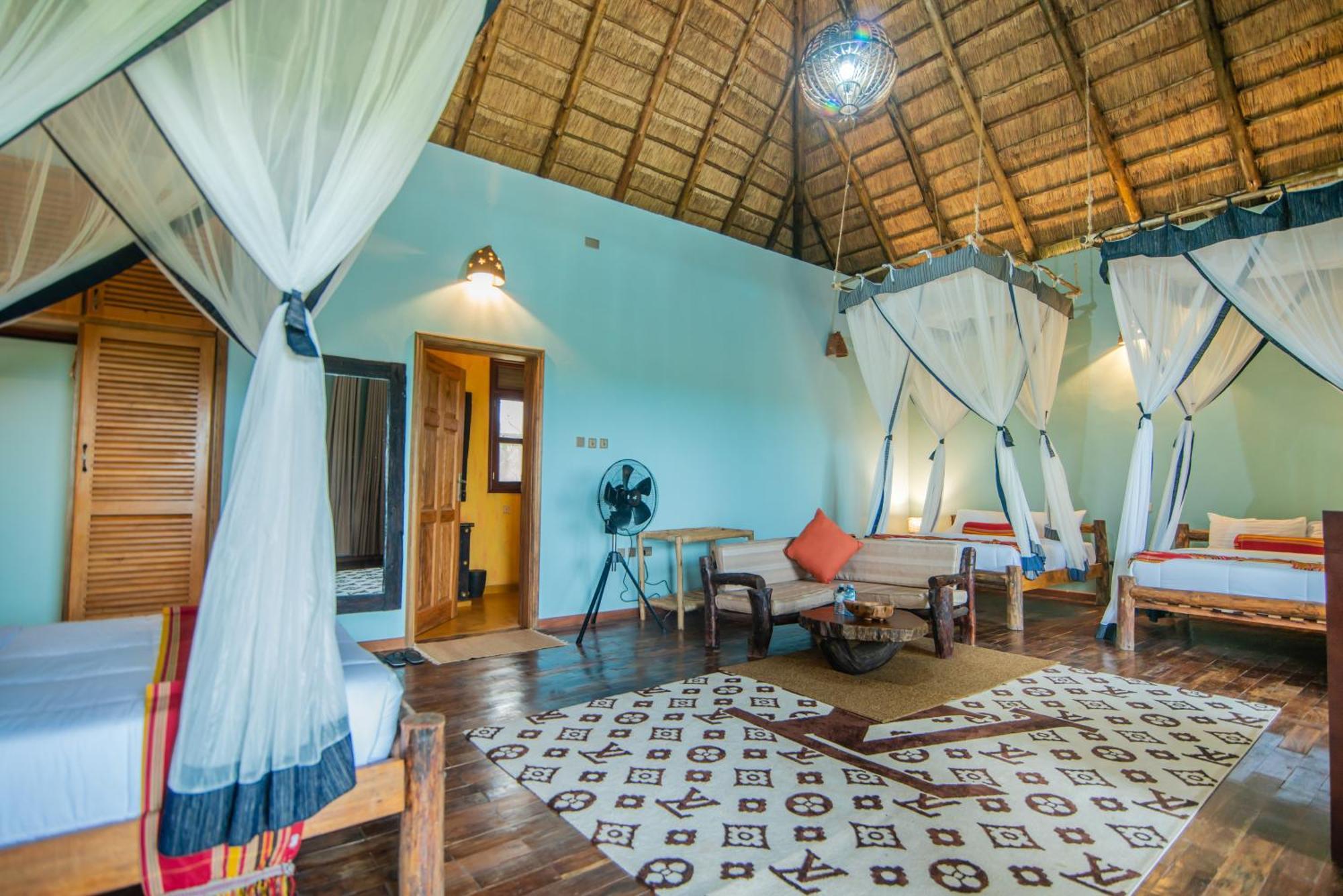 Buffalo Safari Lodge Katunguru Exterior photo